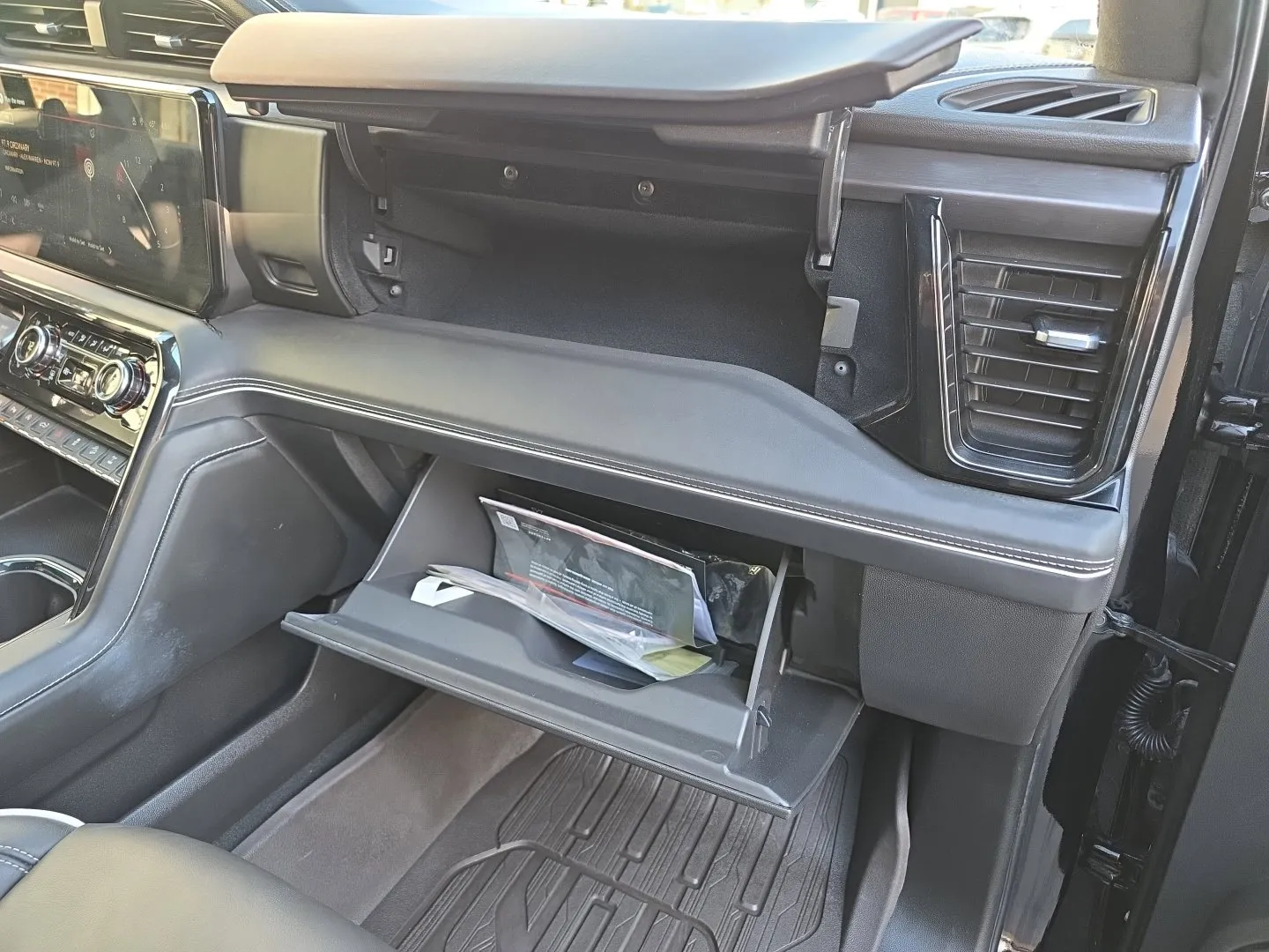 GMC Sierra photo 38