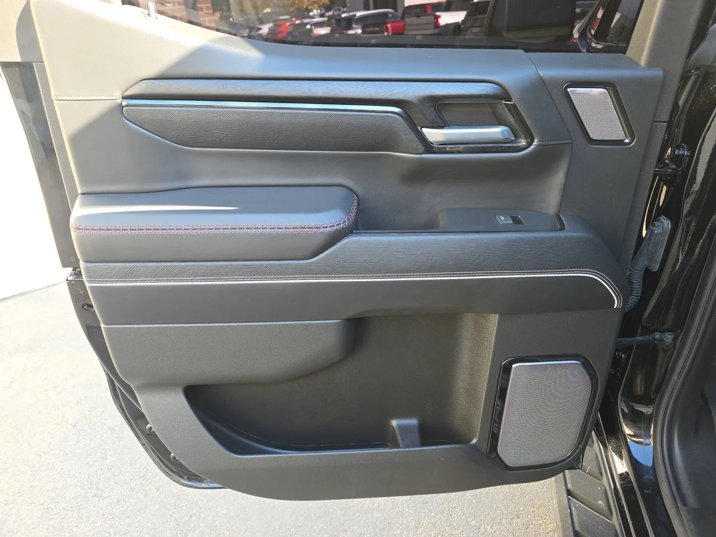 GMC Sierra photo 26