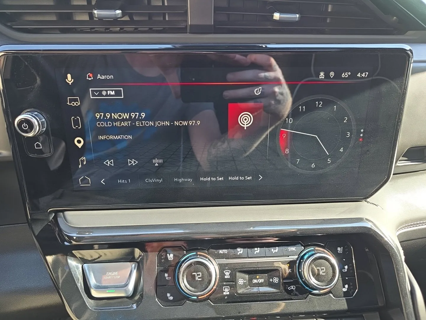 GMC Sierra photo 13