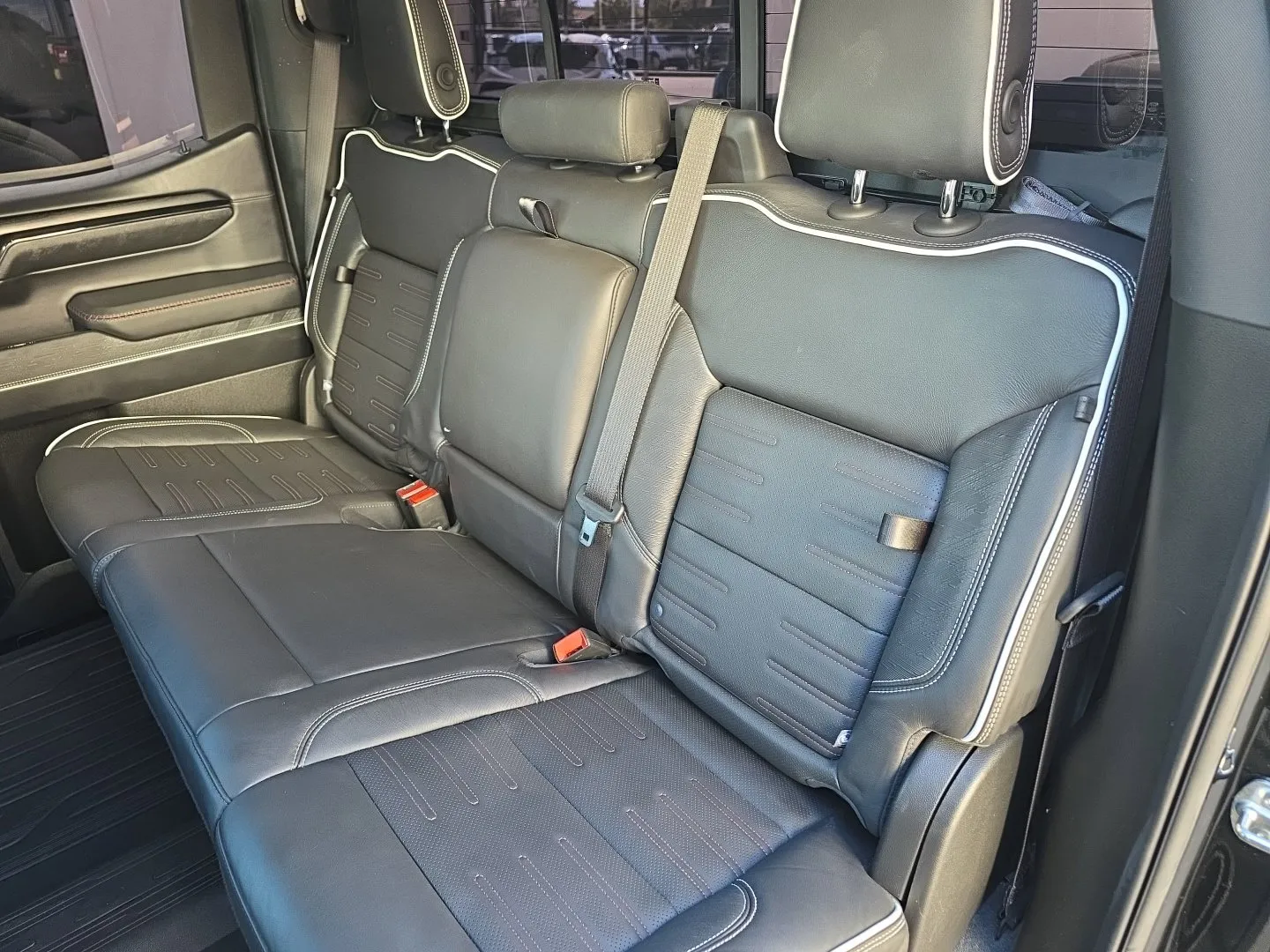 GMC Sierra photo 23