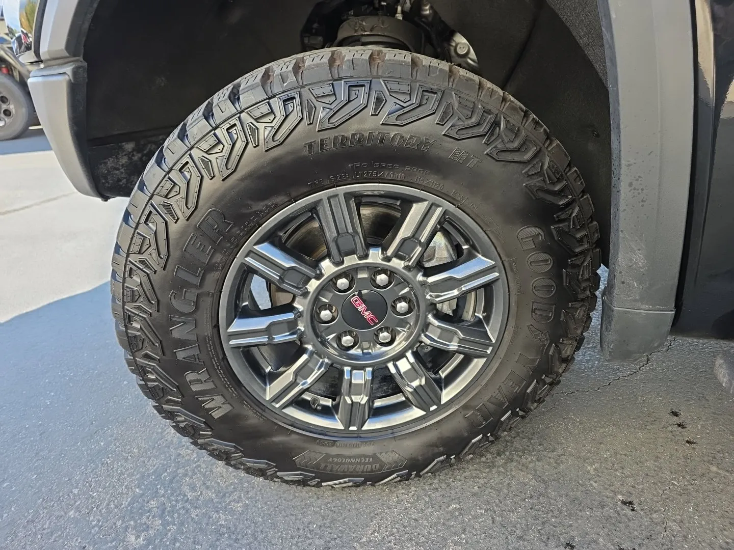 GMC Sierra photo 4