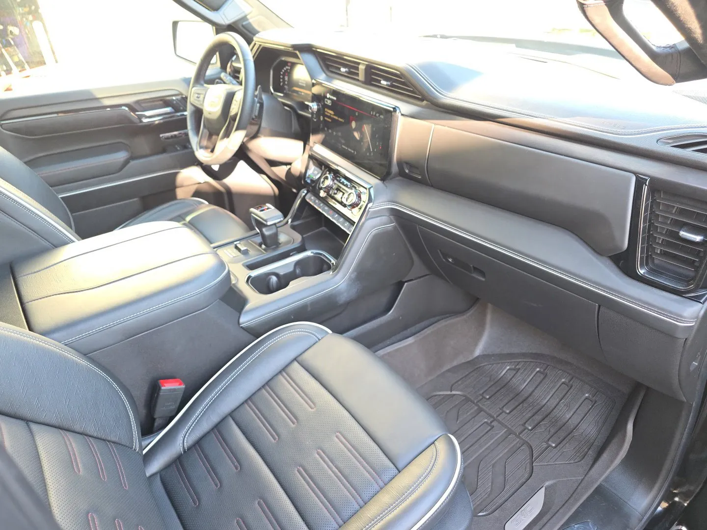 GMC Sierra photo 36