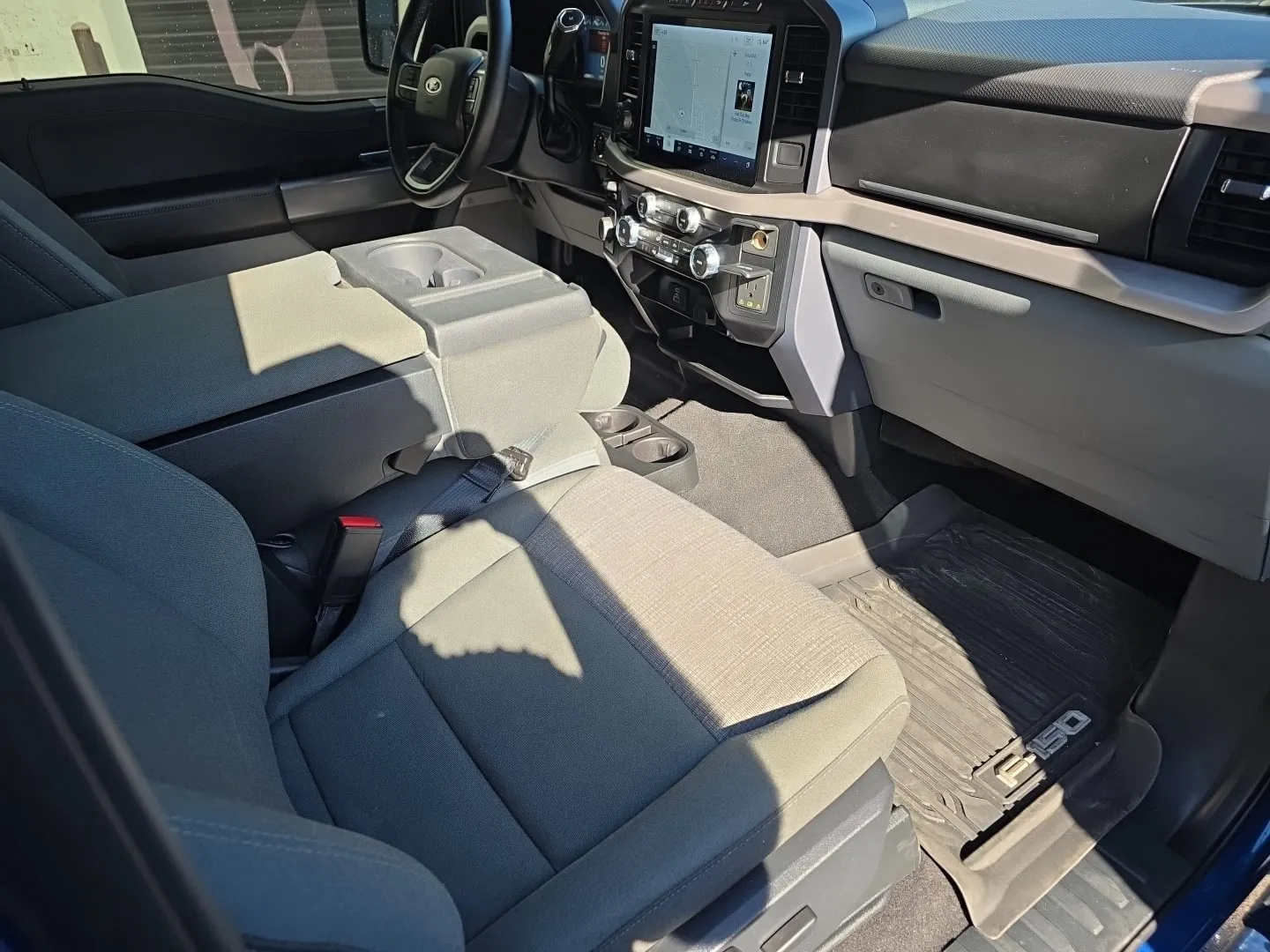 Ford F-150 photo 36