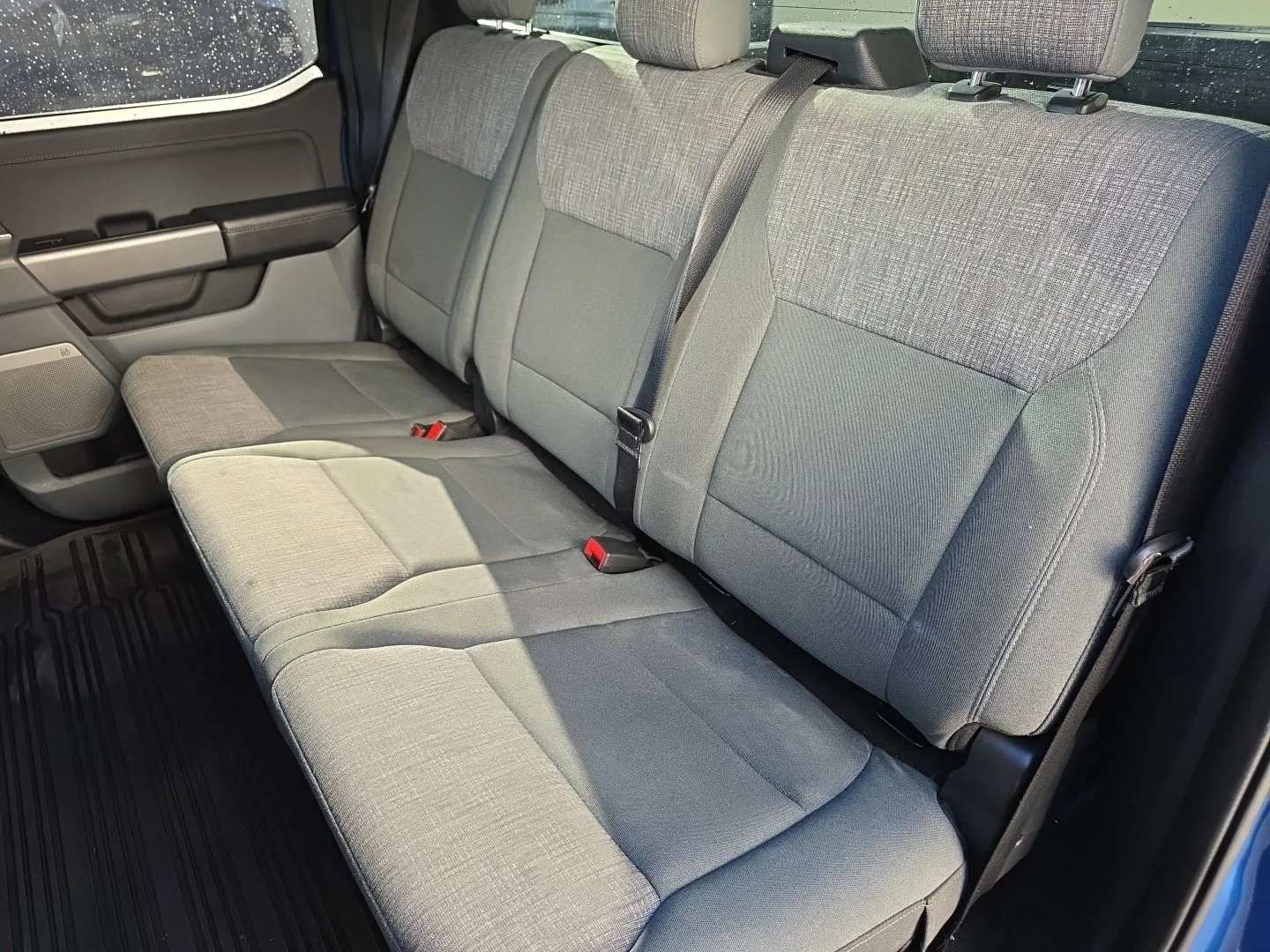 Ford F-150 photo 25