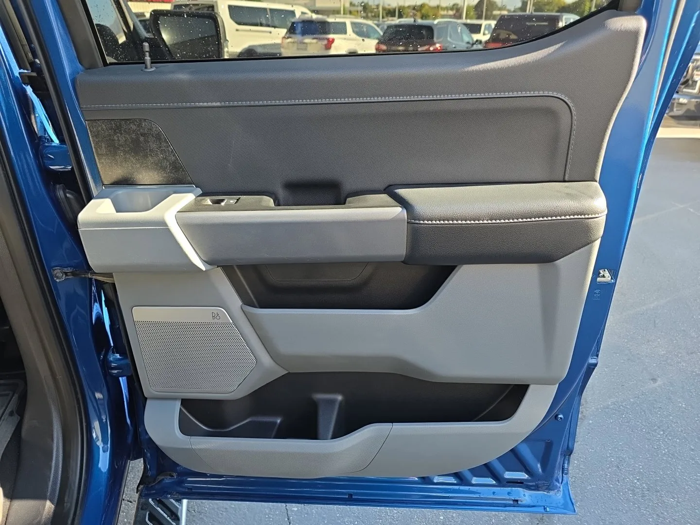 Ford F-150 photo 35