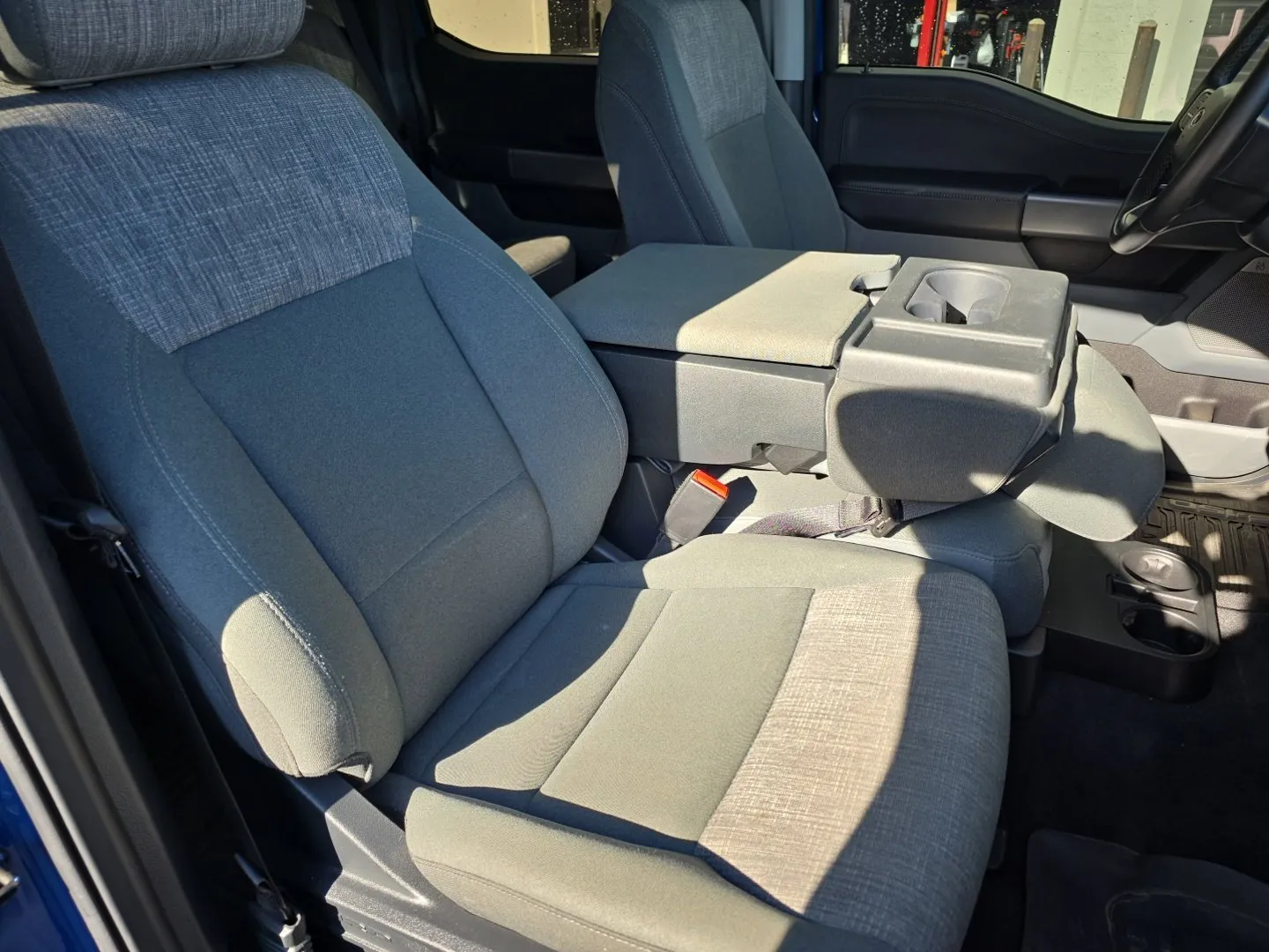 Ford F-150 photo 37