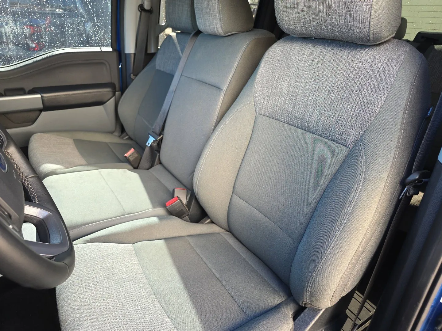 Ford F-150 photo 8