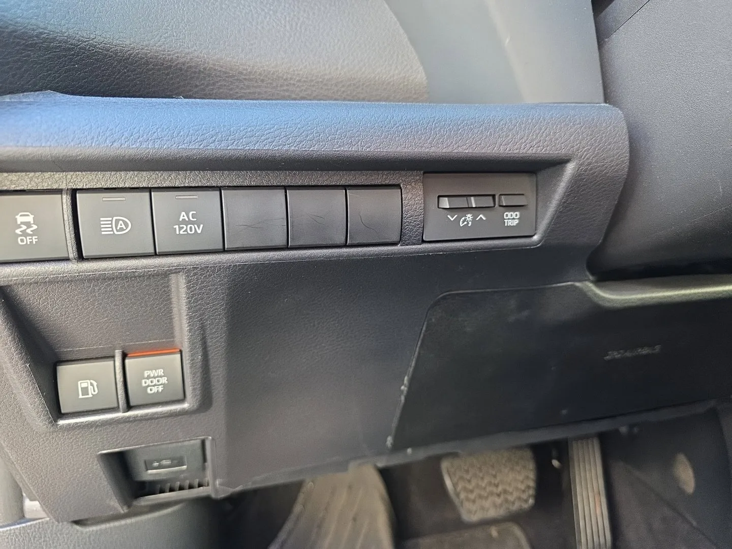 Toyota Sienna photo 9
