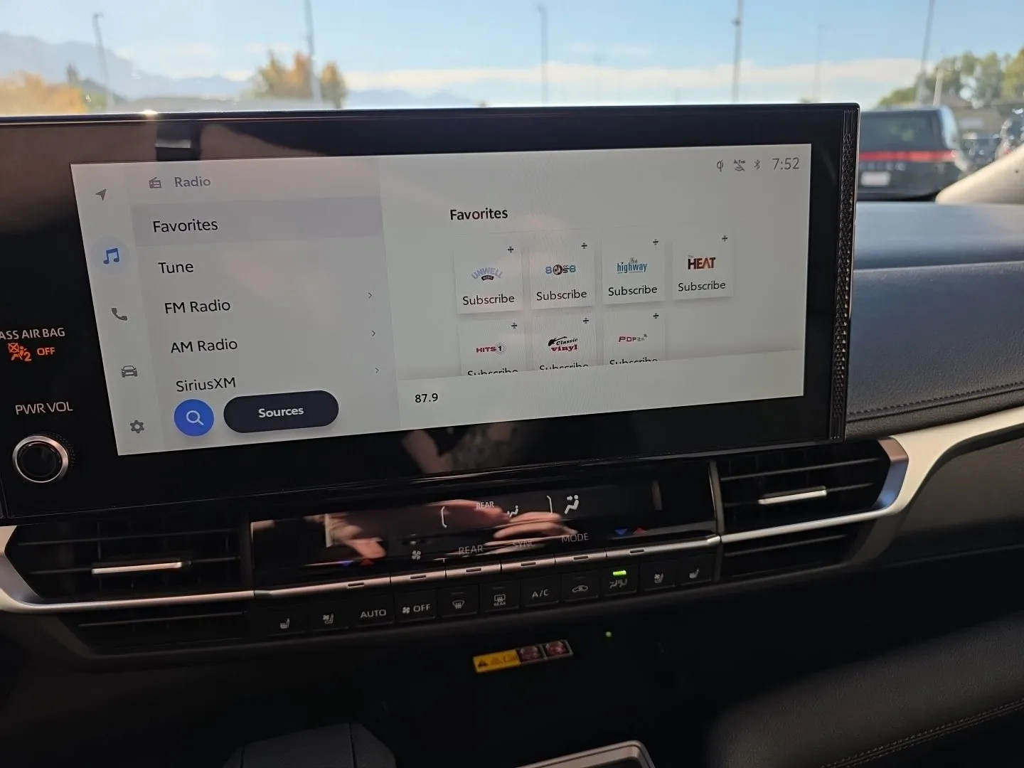 Toyota Sienna photo 13