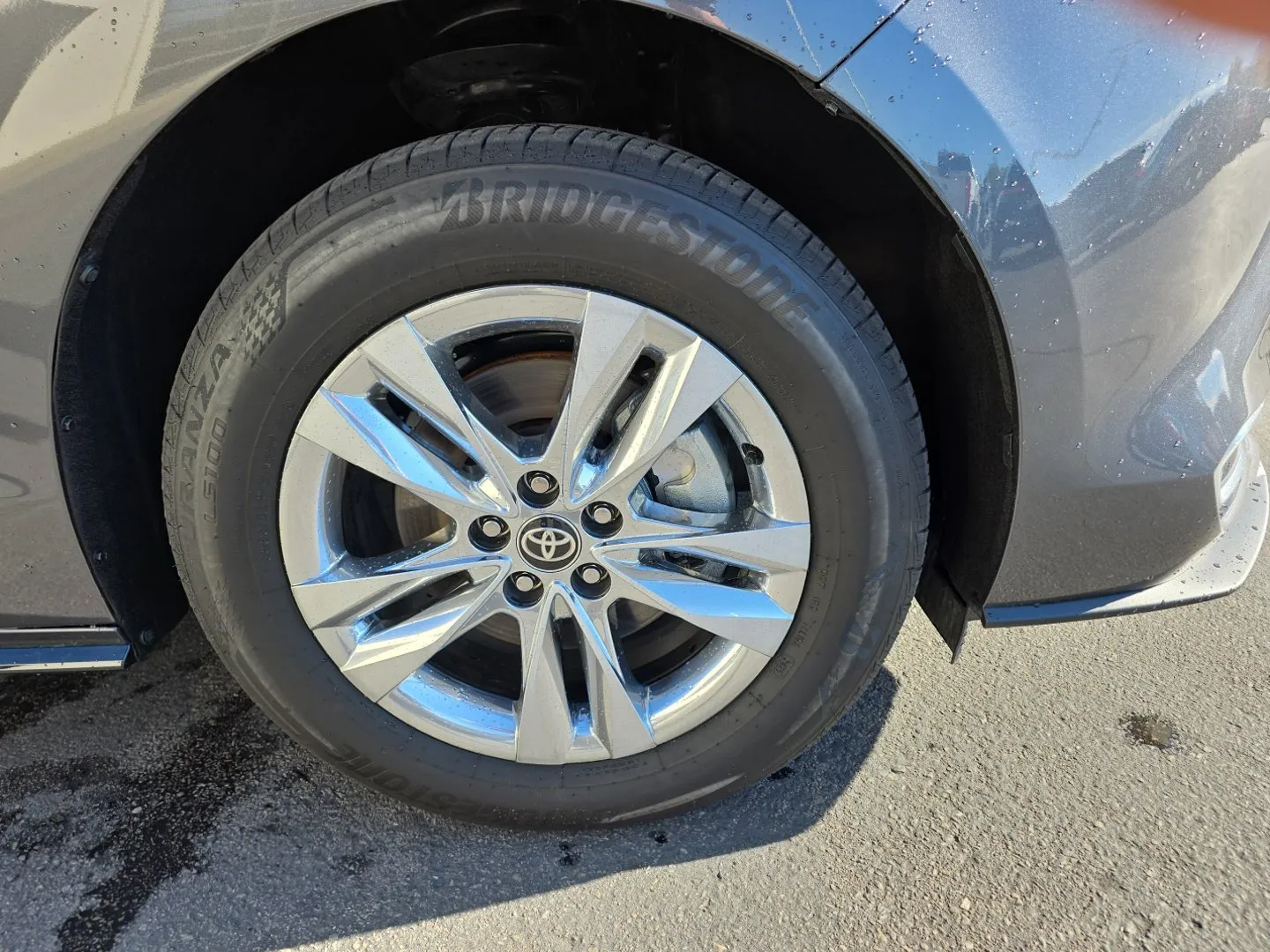 Toyota Sienna photo 40
