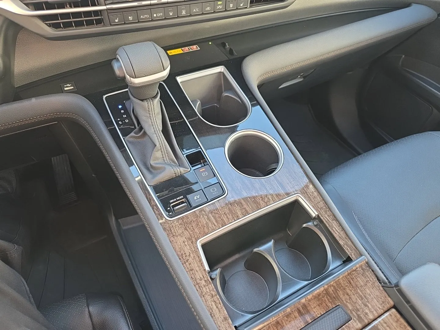 Toyota Sienna photo 15