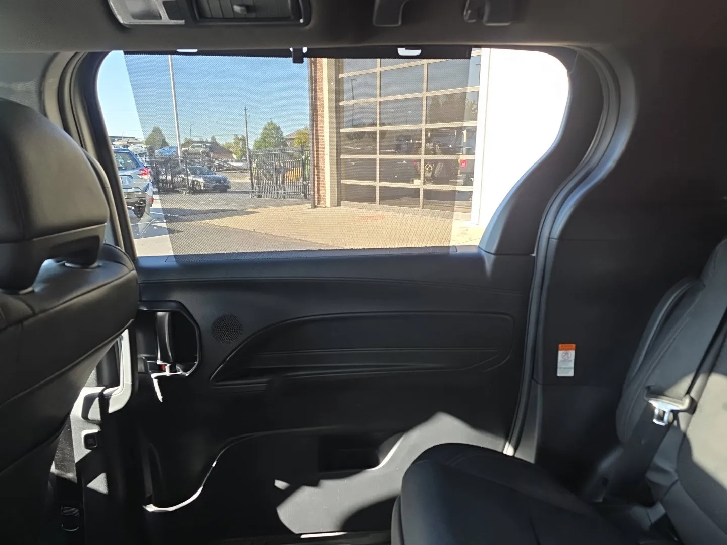 Toyota Sienna photo 36
