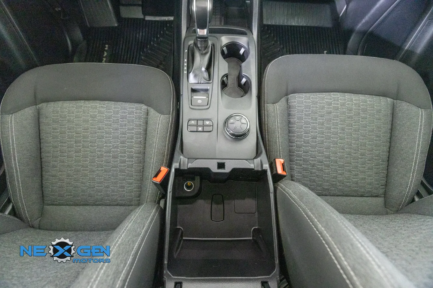 Ford Ranger photo 5