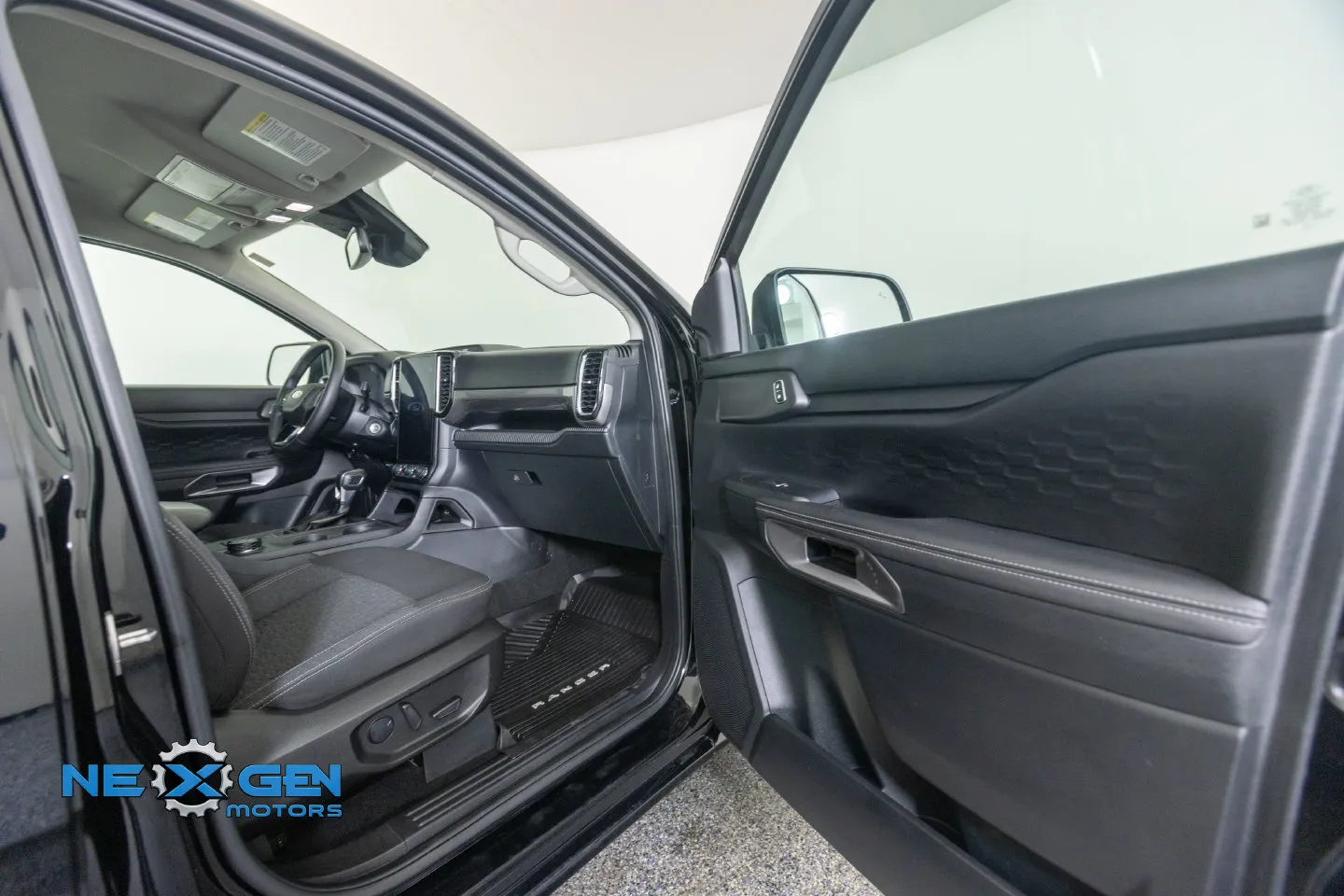 Ford Ranger photo 6