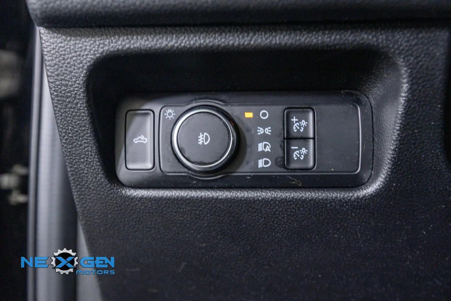 Ford Ranger photo 16