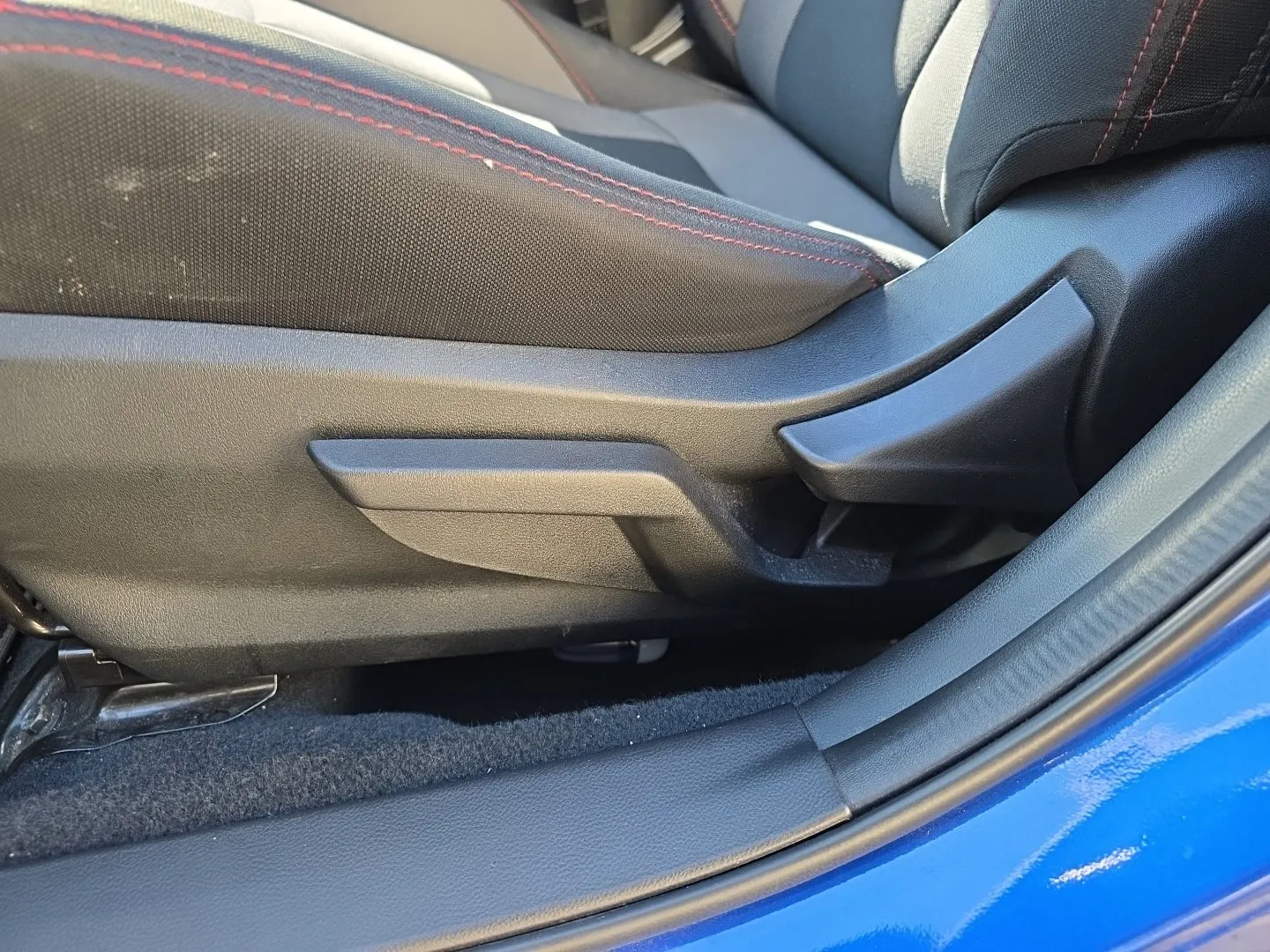 Subaru WRX photo 8