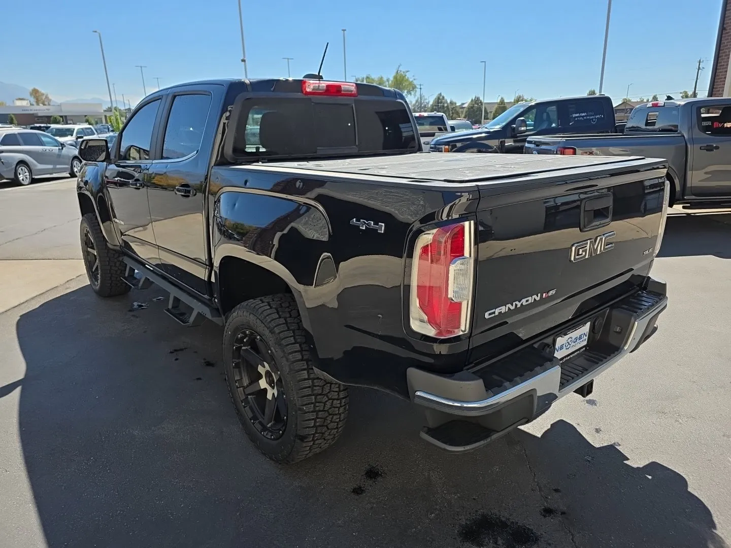 GMC Canyon photo 24