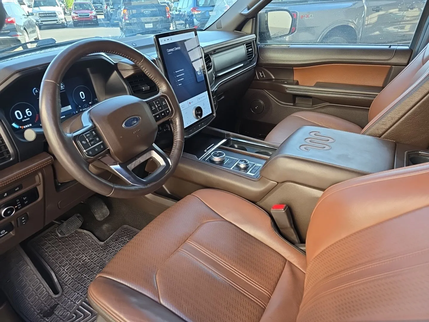 Ford Expedition MAX photo 6