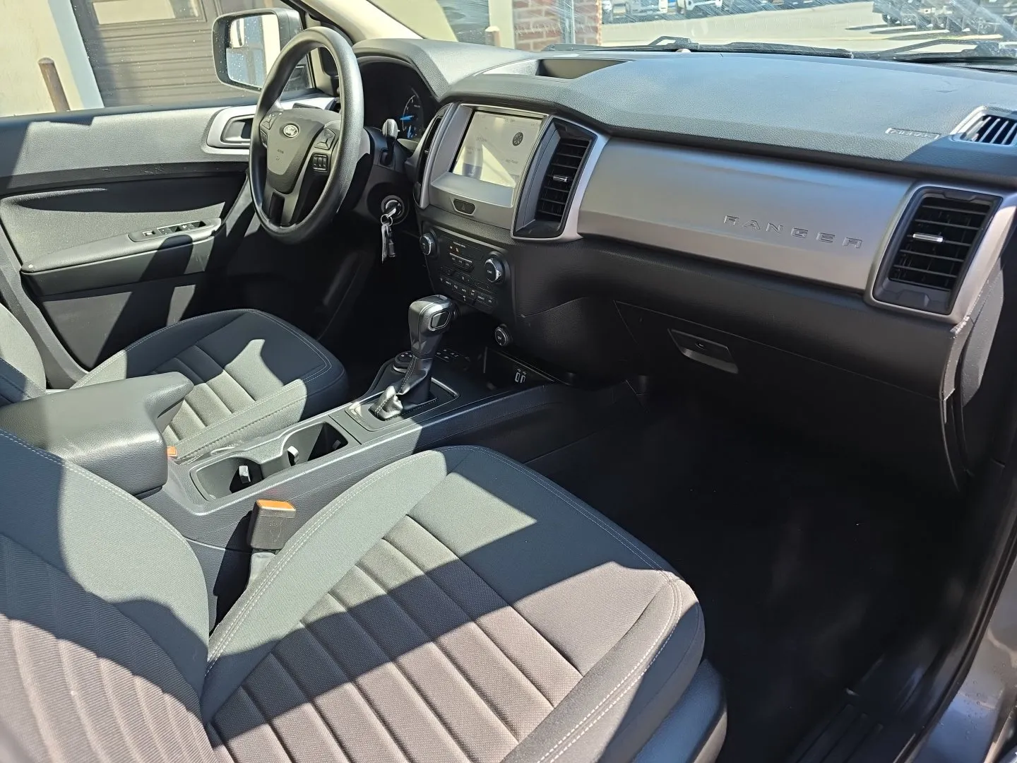 Ford Ranger photo 32