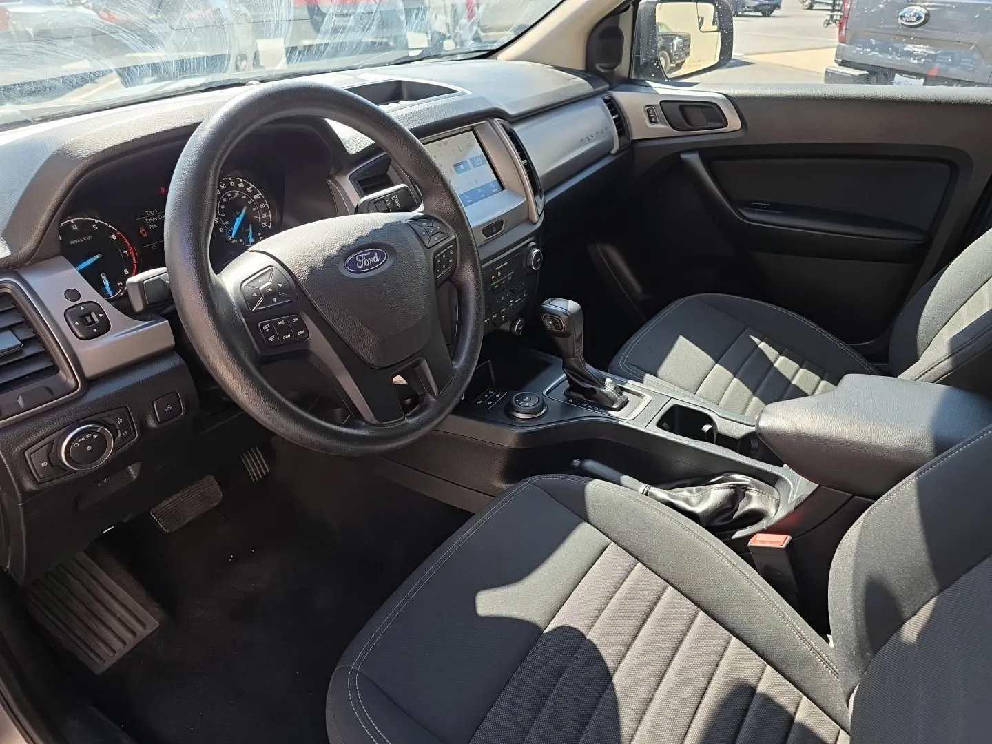 Ford Ranger photo 7