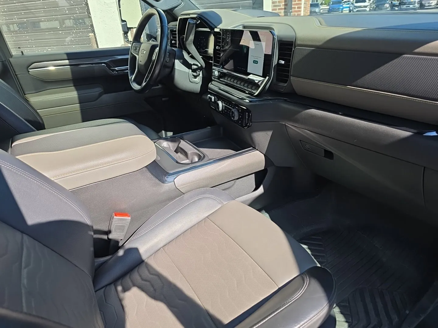 Chevrolet Silverado photo 40