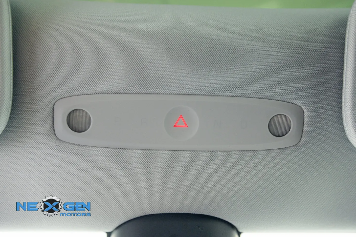 Tesla Model 3 photo 21