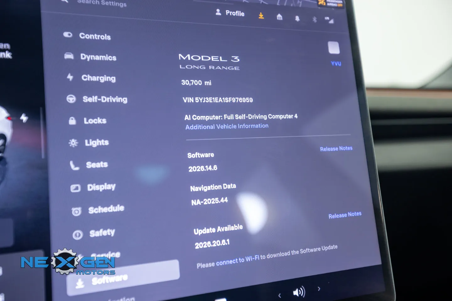 Tesla Model 3 photo 20