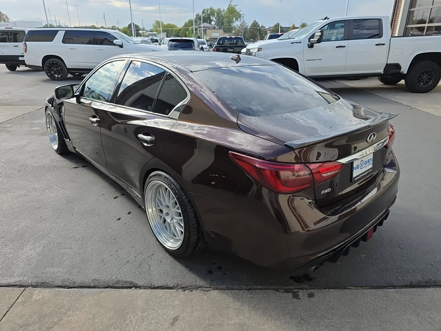 Infiniti Q50 photo 23