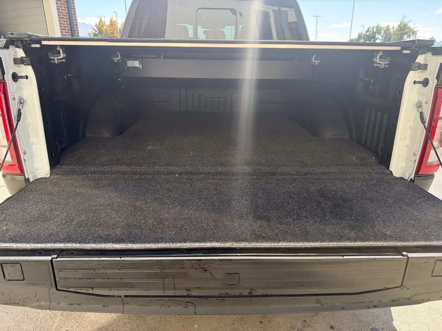 Ford F-150 photo 14