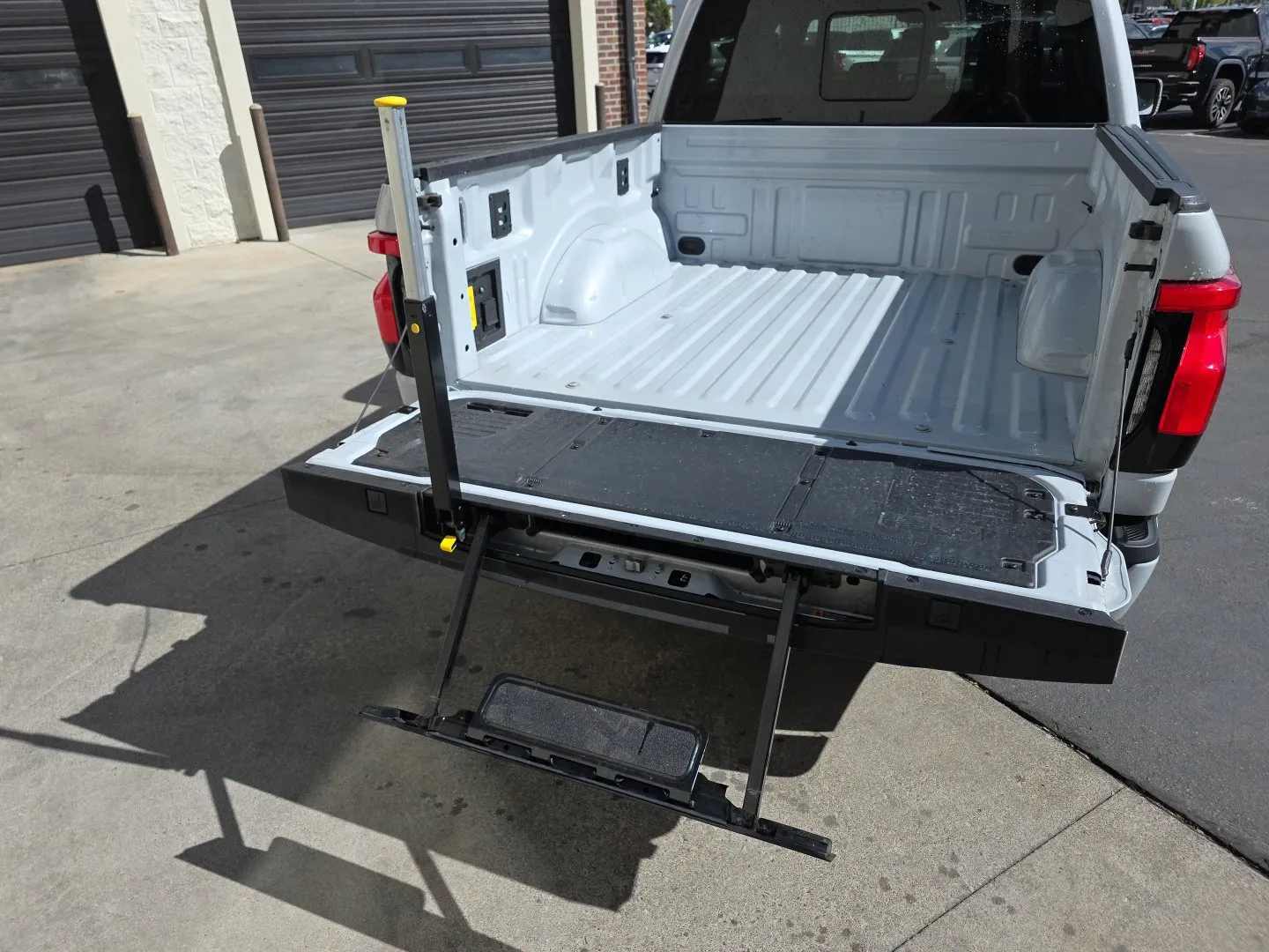 Ford F-150 photo 29