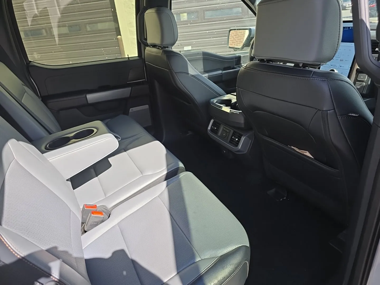 Ford F-150 photo 33