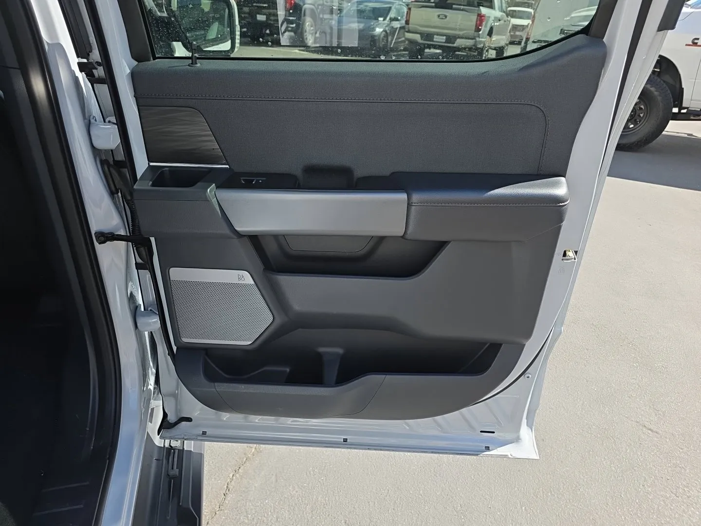Ford F-150 photo 35