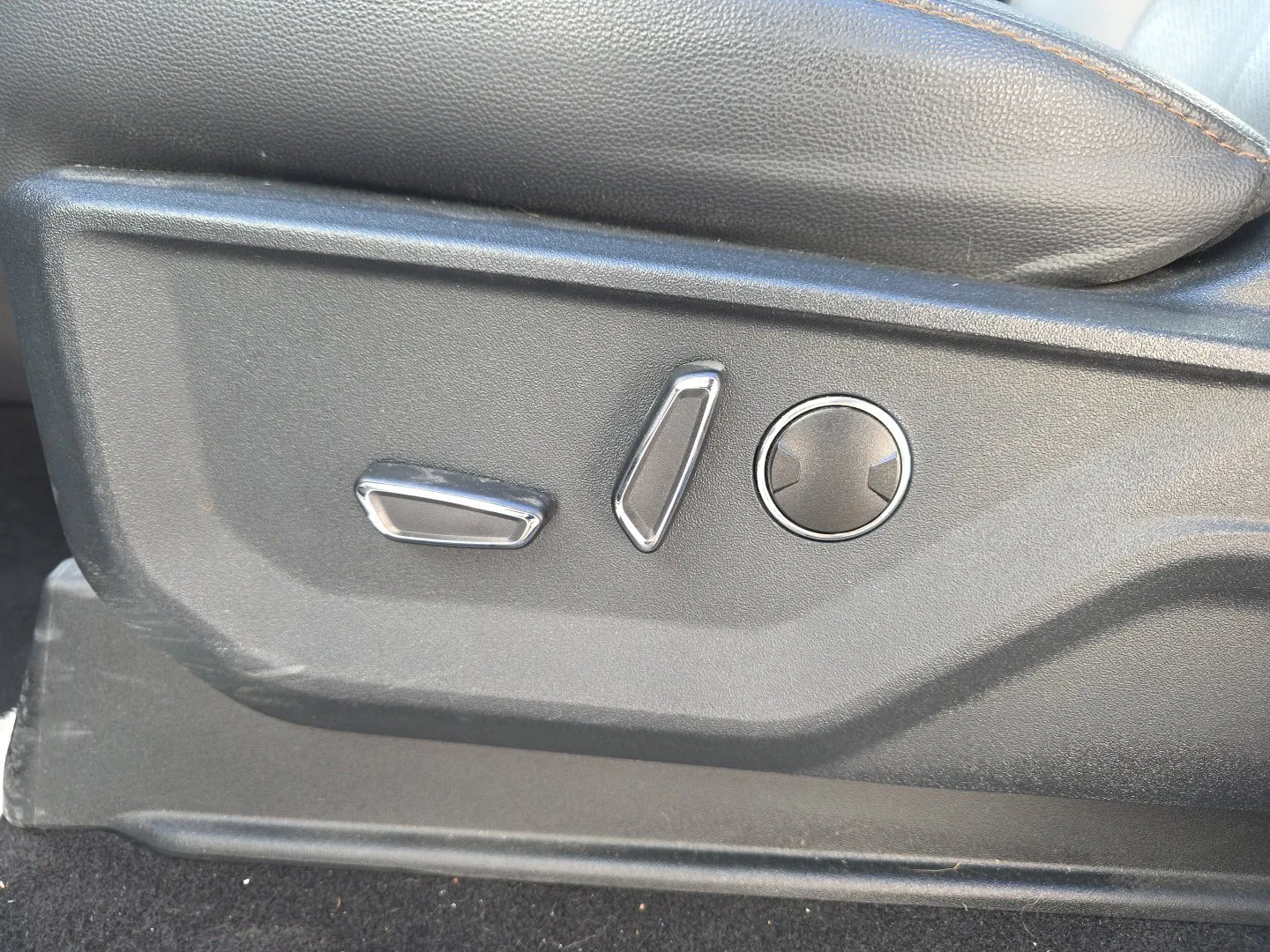 Ford F-150 photo 10