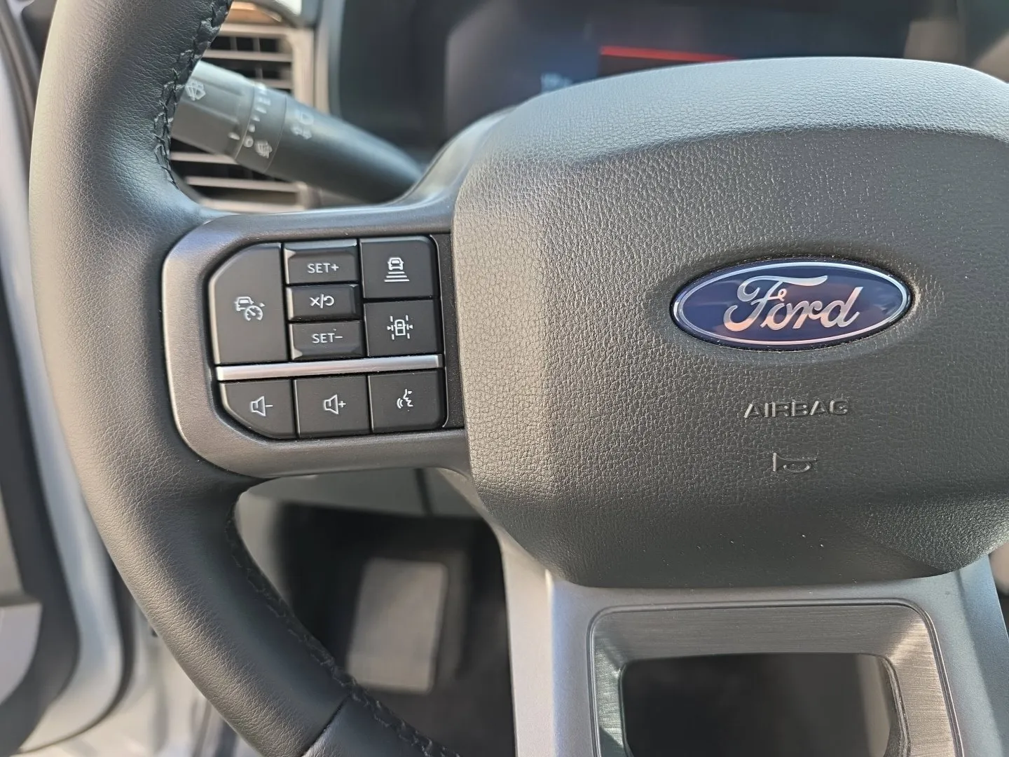 Ford F-150 photo 13