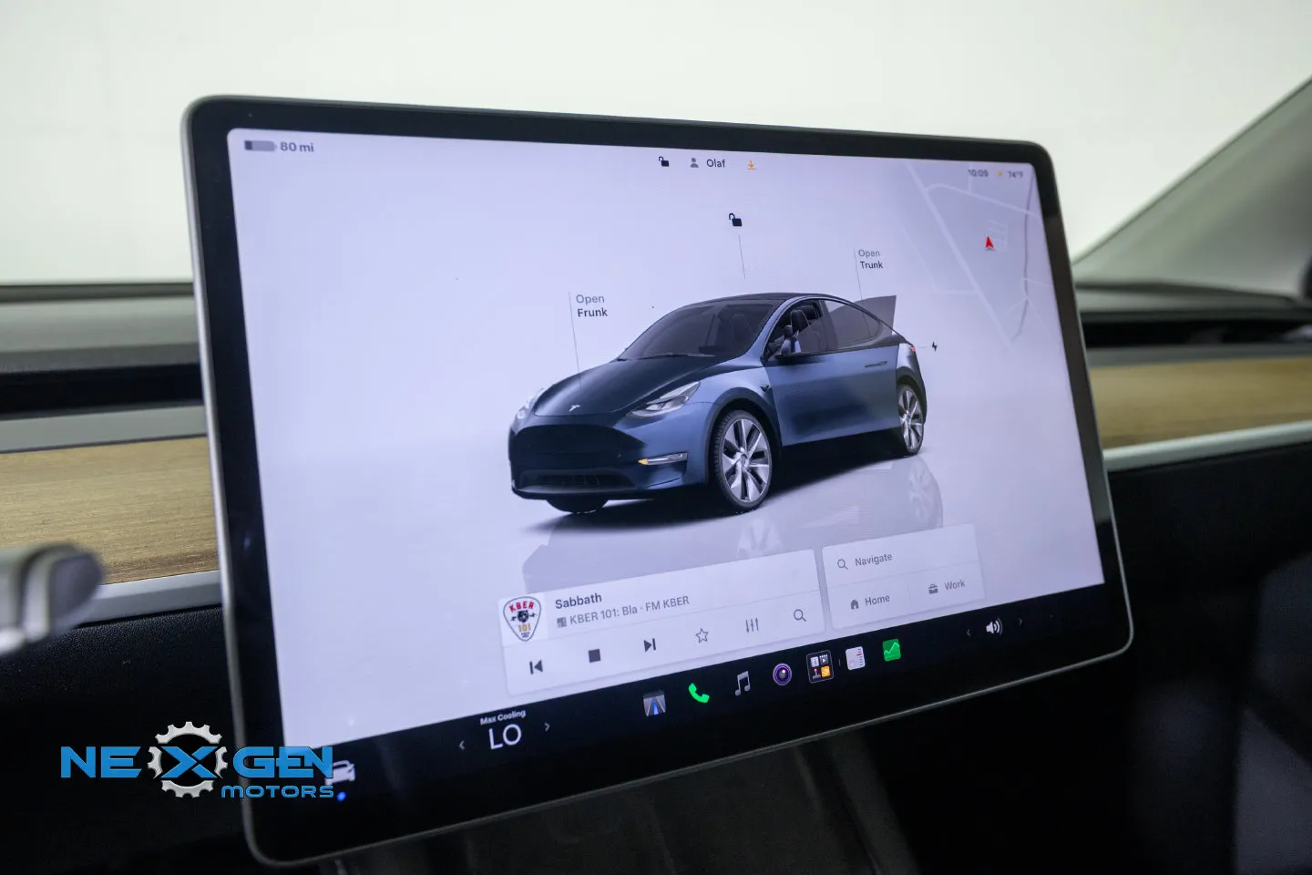 Tesla Model Y photo 18