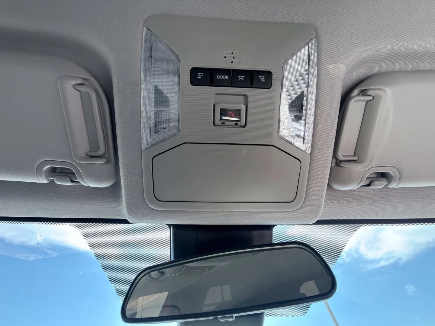 Toyota RAV4 photo 37