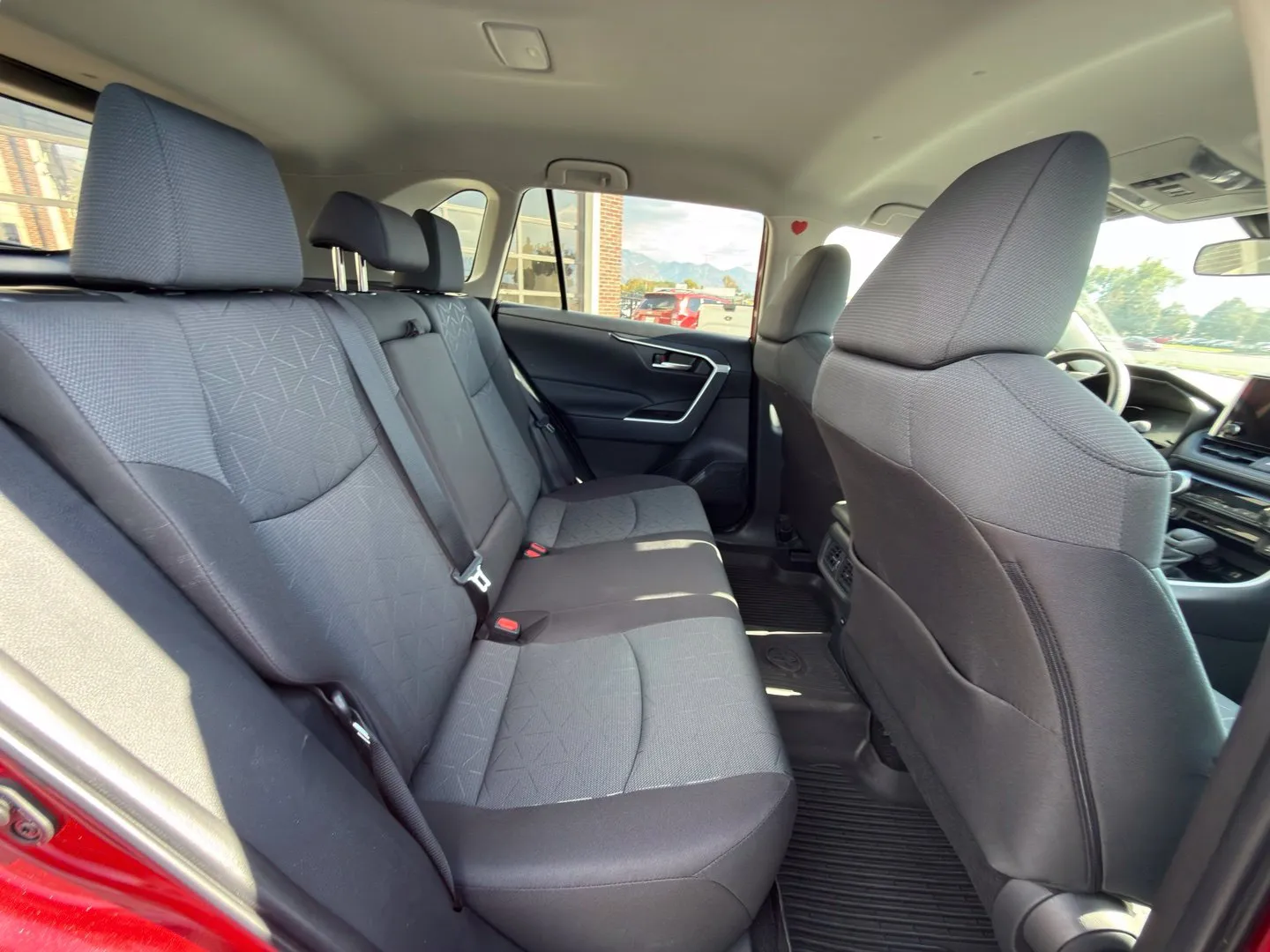 Toyota RAV4 photo 31