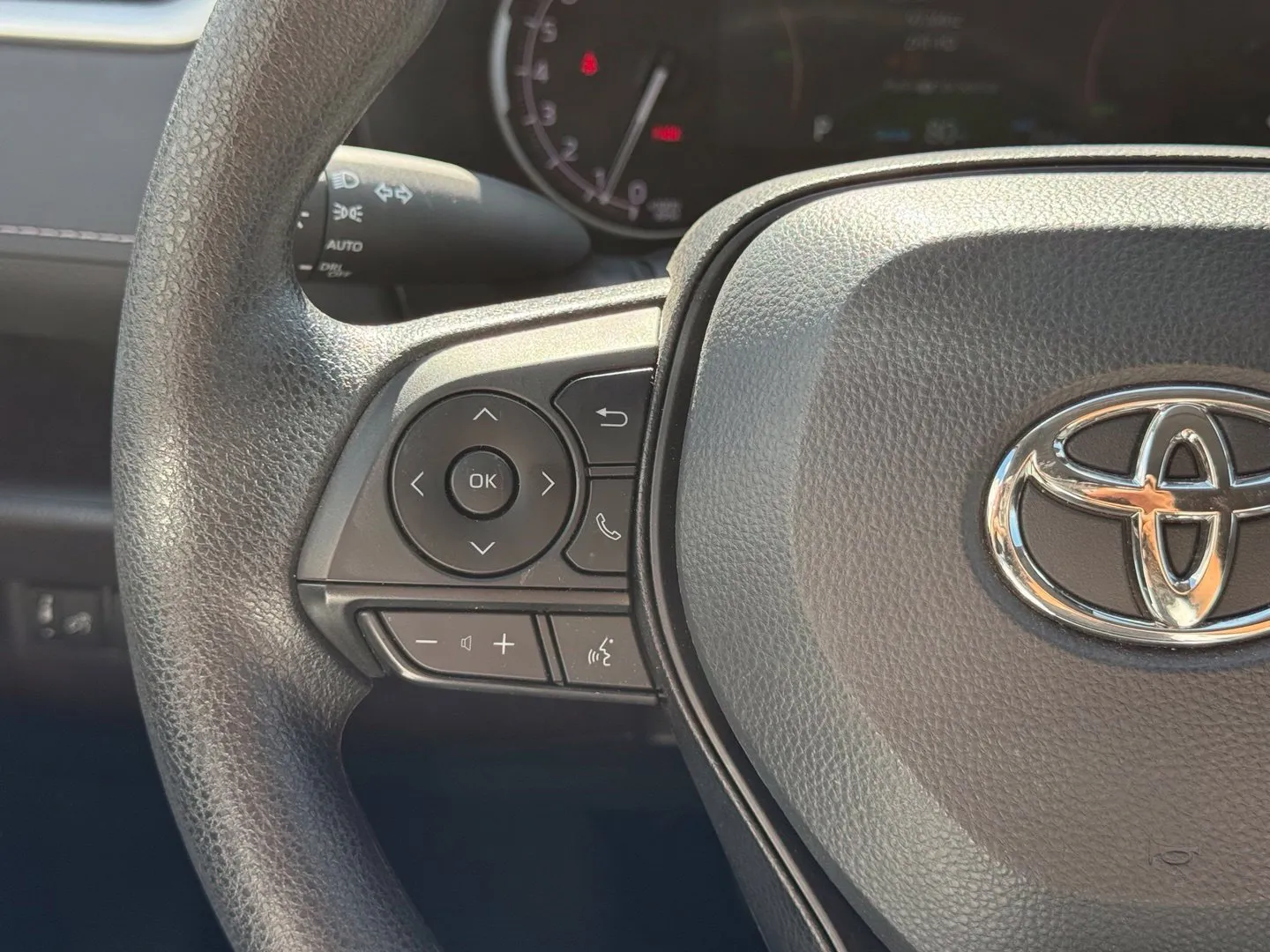 Toyota RAV4 photo 15