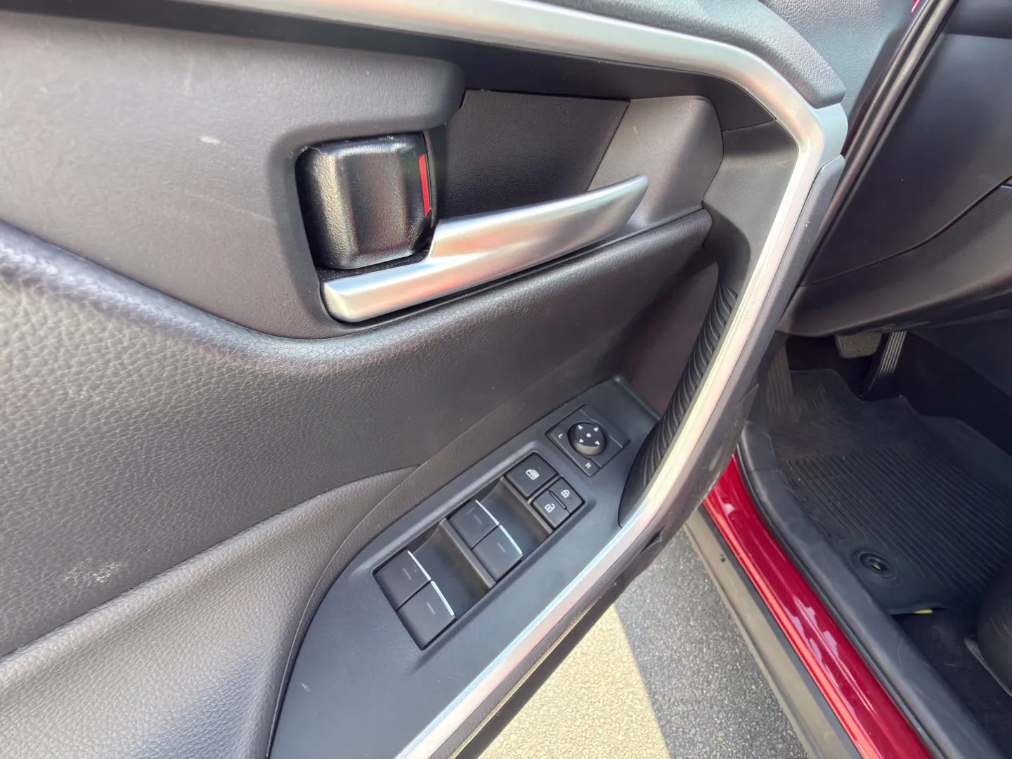 Toyota RAV4 photo 21