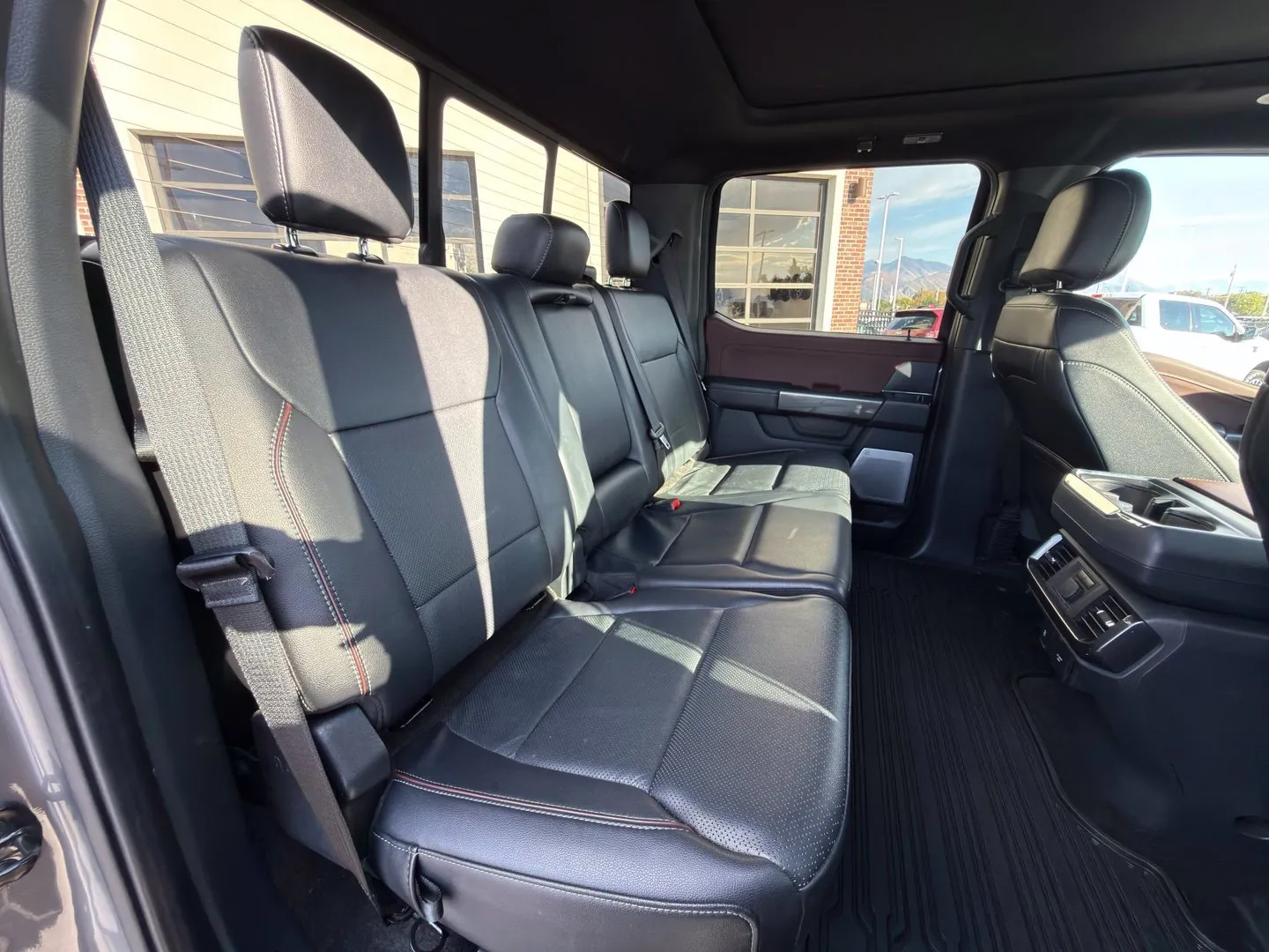 Ford F-150 photo 37