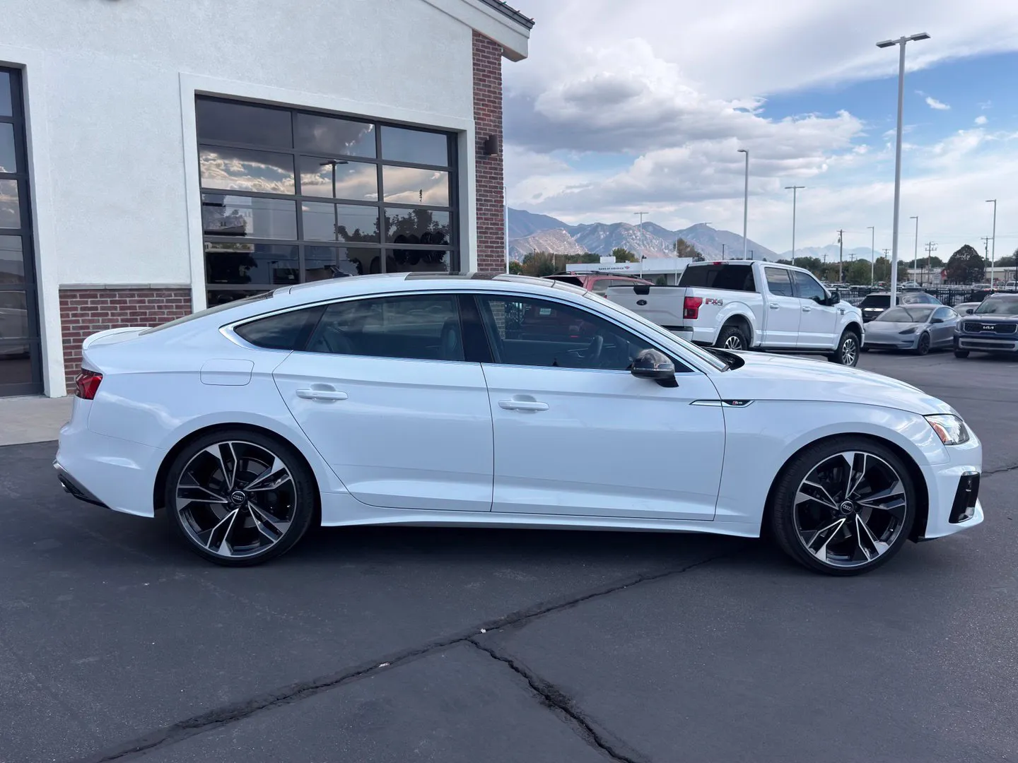 Audi S5 photo 9