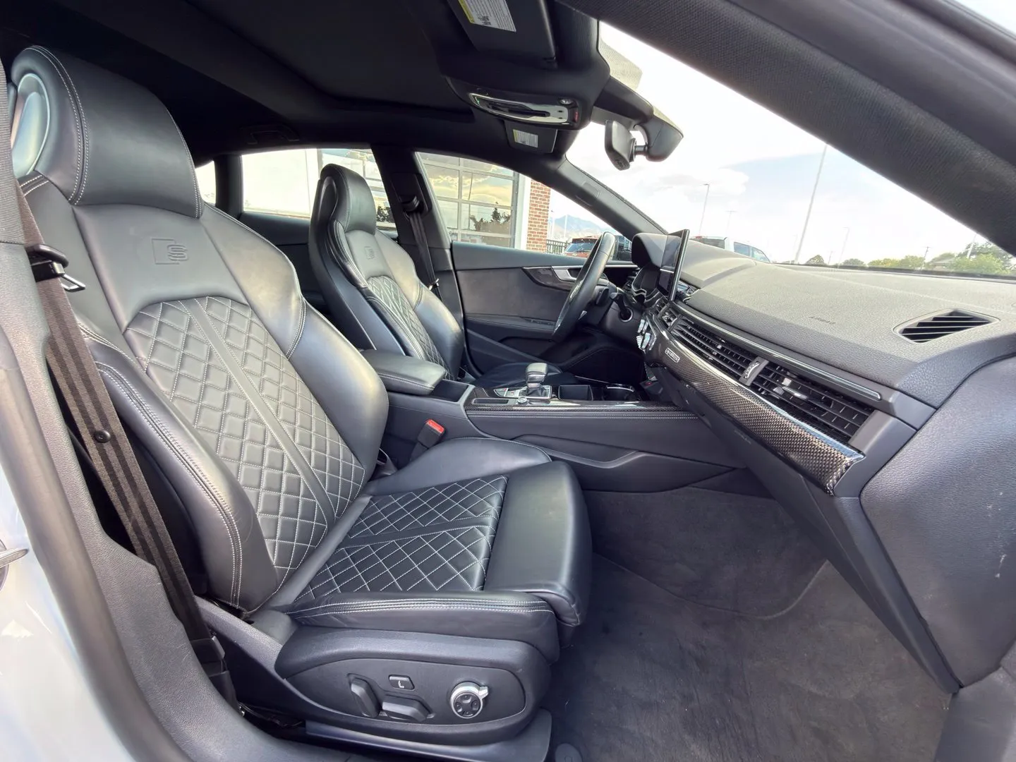 Audi S5 photo 40