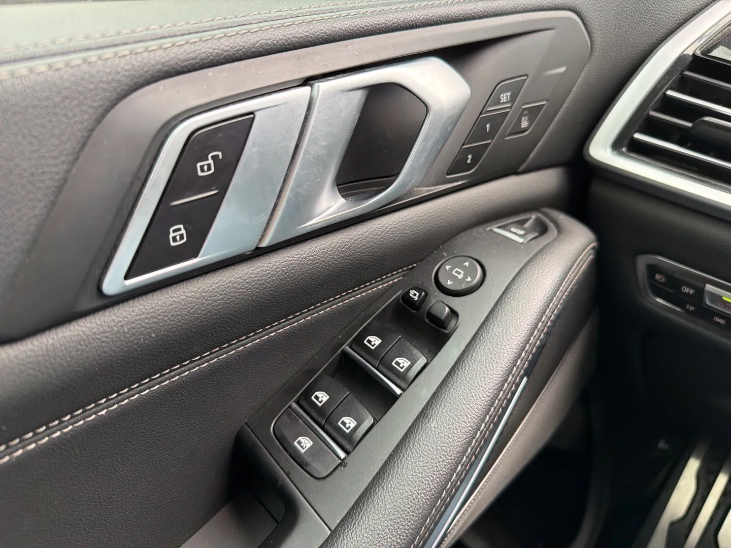 BMW X5 photo 18