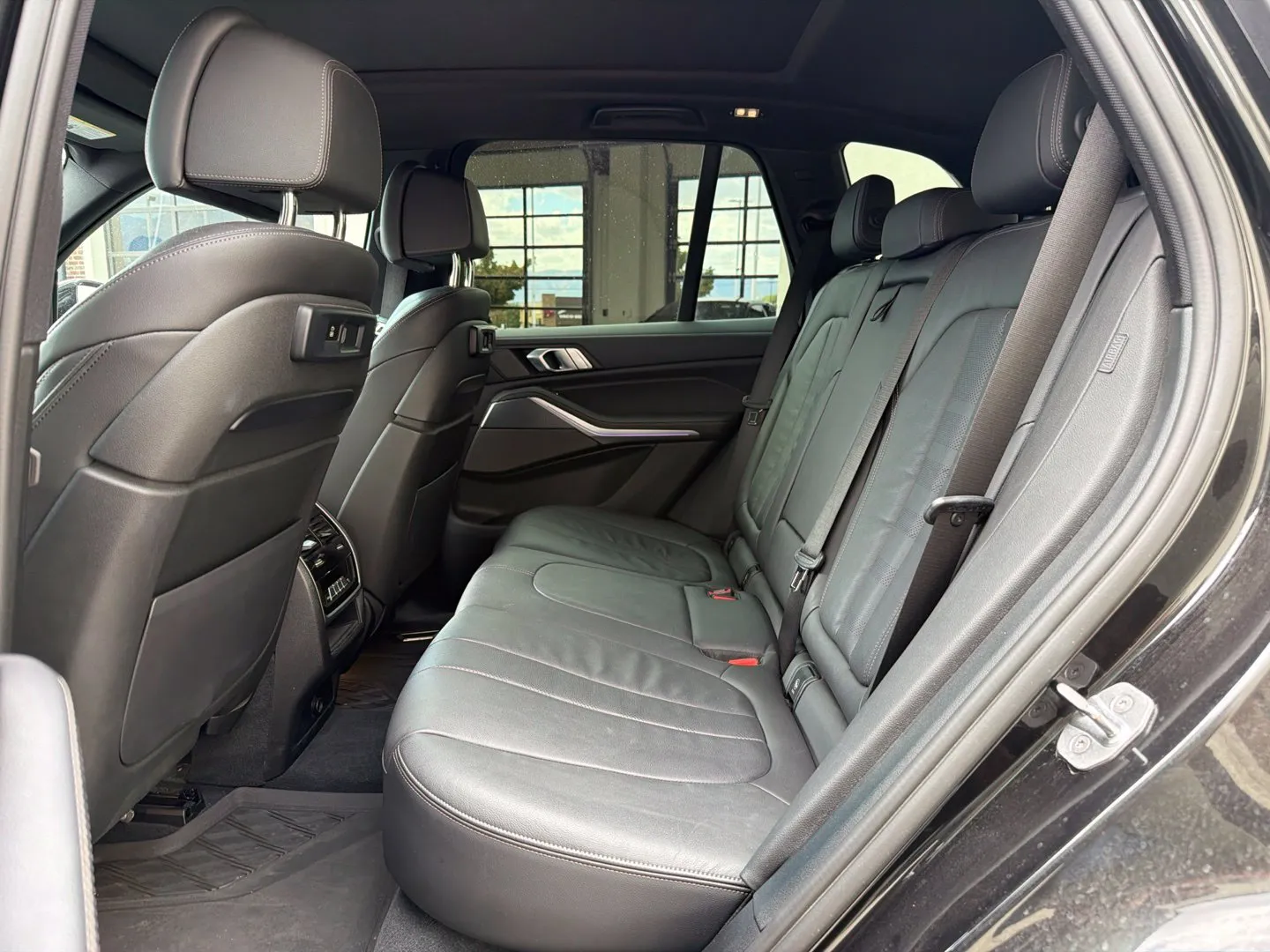BMW X5 photo 5