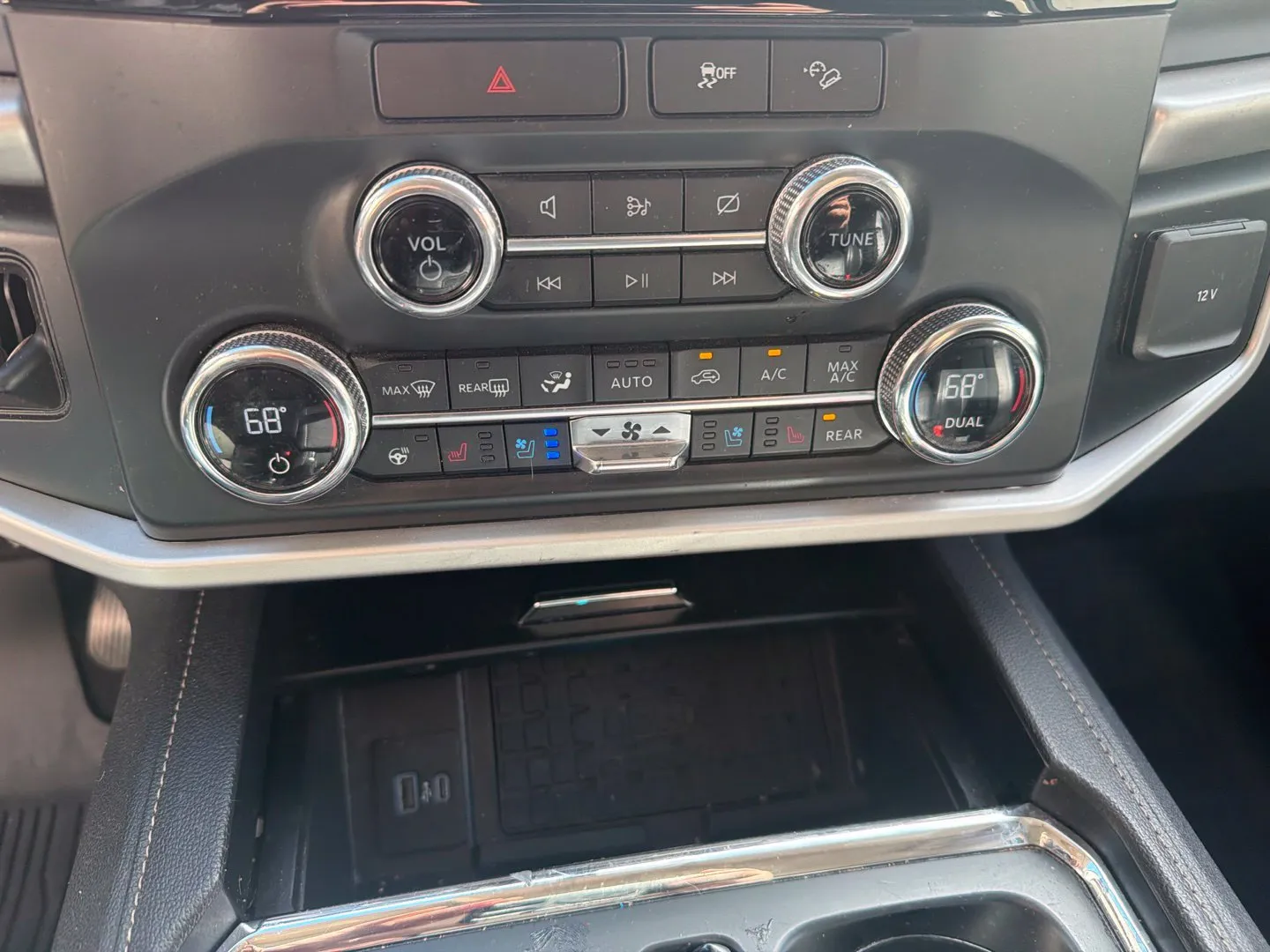 Ford Expedition photo 11