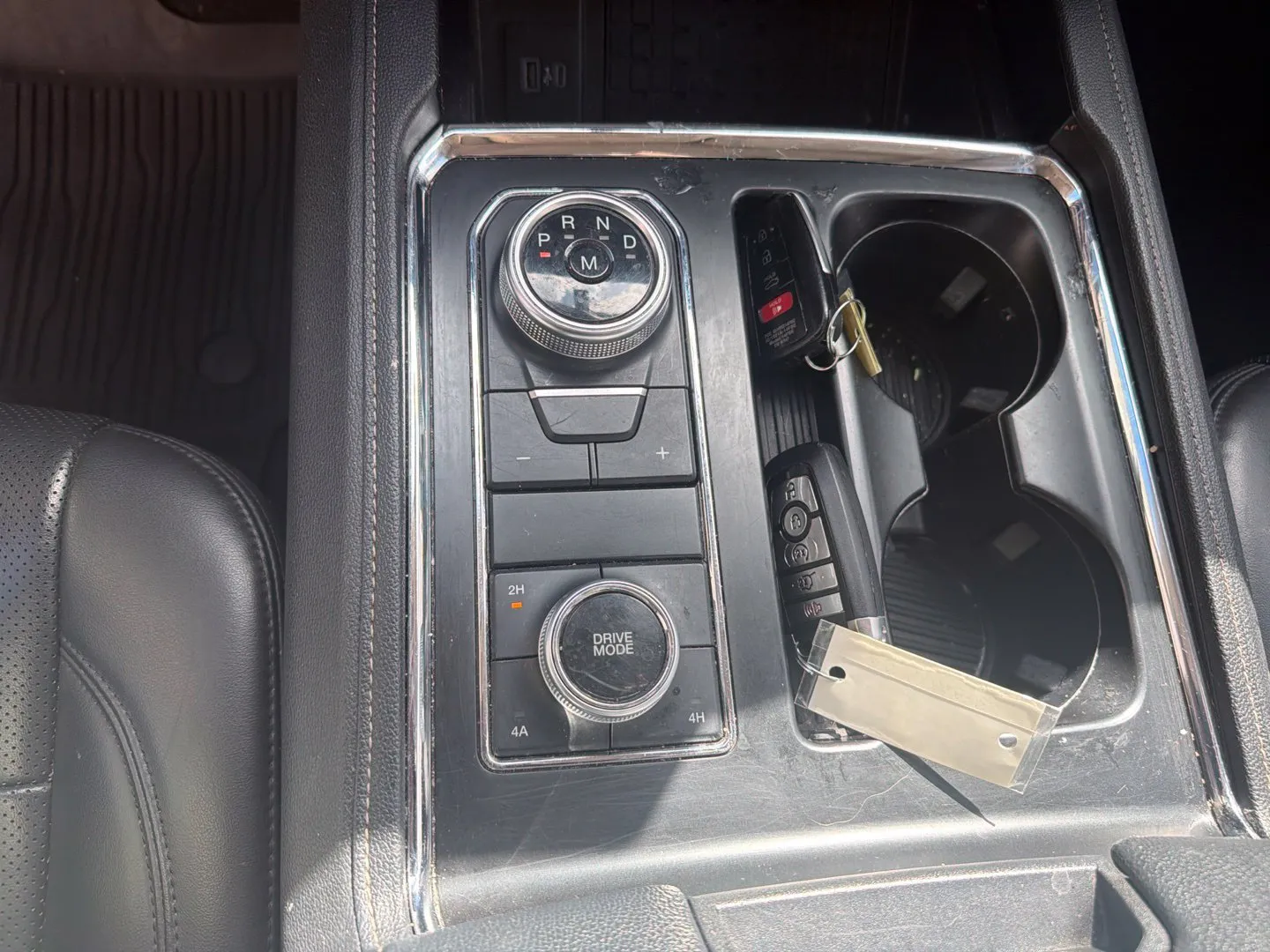 Ford Expedition photo 12