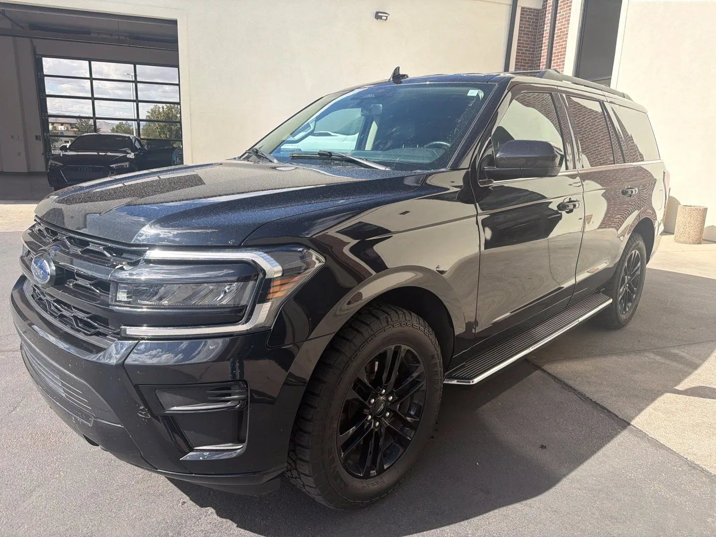 Ford Expedition photo 4