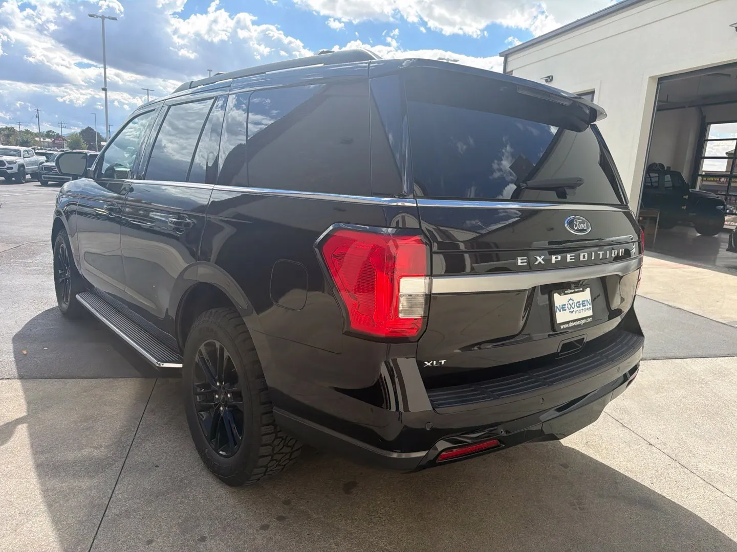 Ford Expedition photo 17