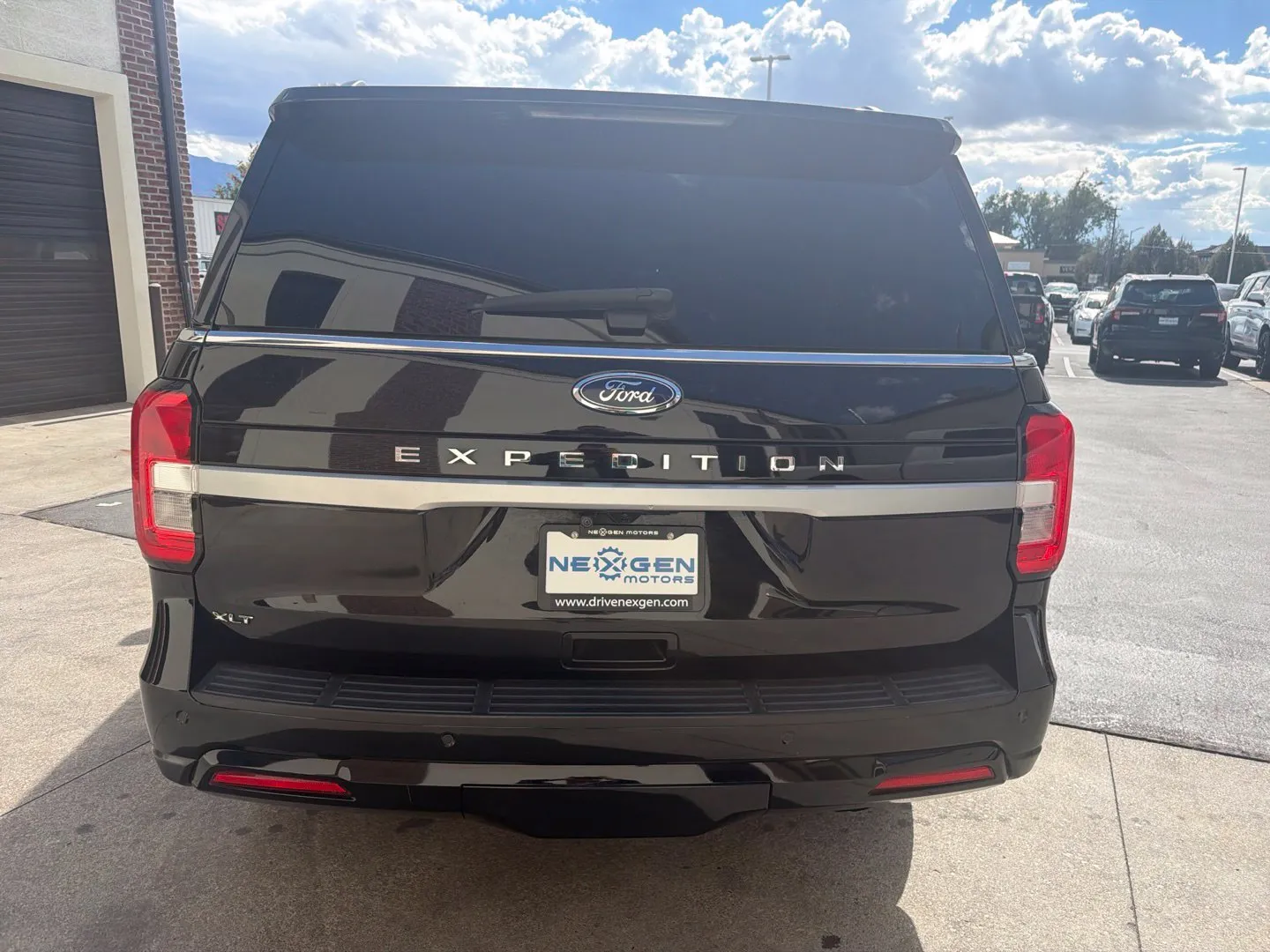 Ford Expedition photo 18