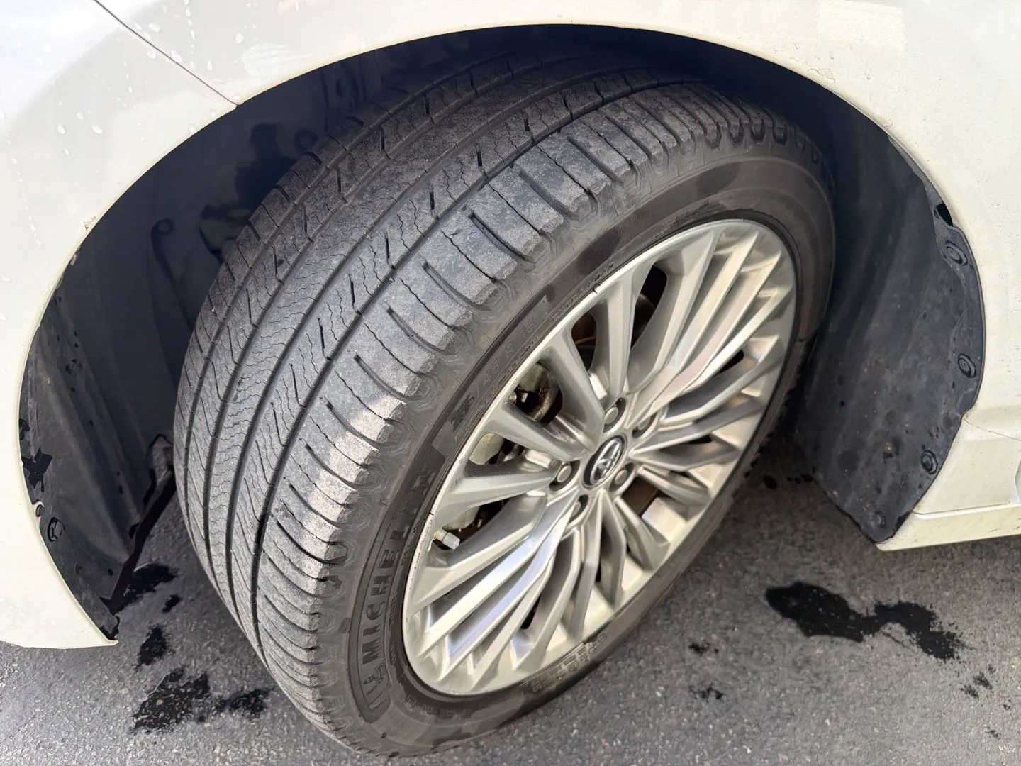Toyota Avalon photo 23